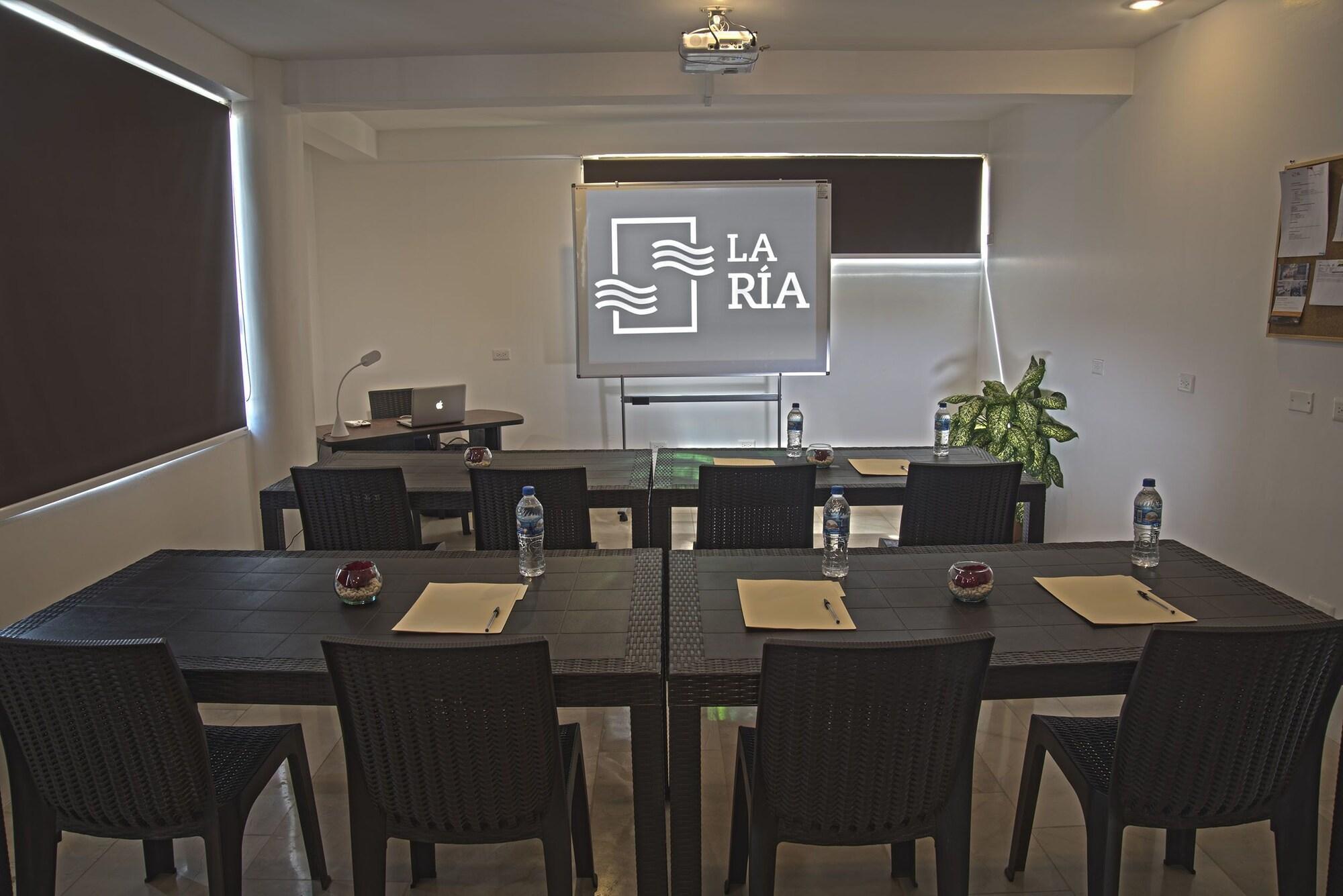 Hotel La Ria Playas Eksteriør billede